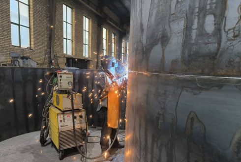 پروژه احداث مخازن پتروشیمی اهدا پلیمر پاک ( در دست اجرا )